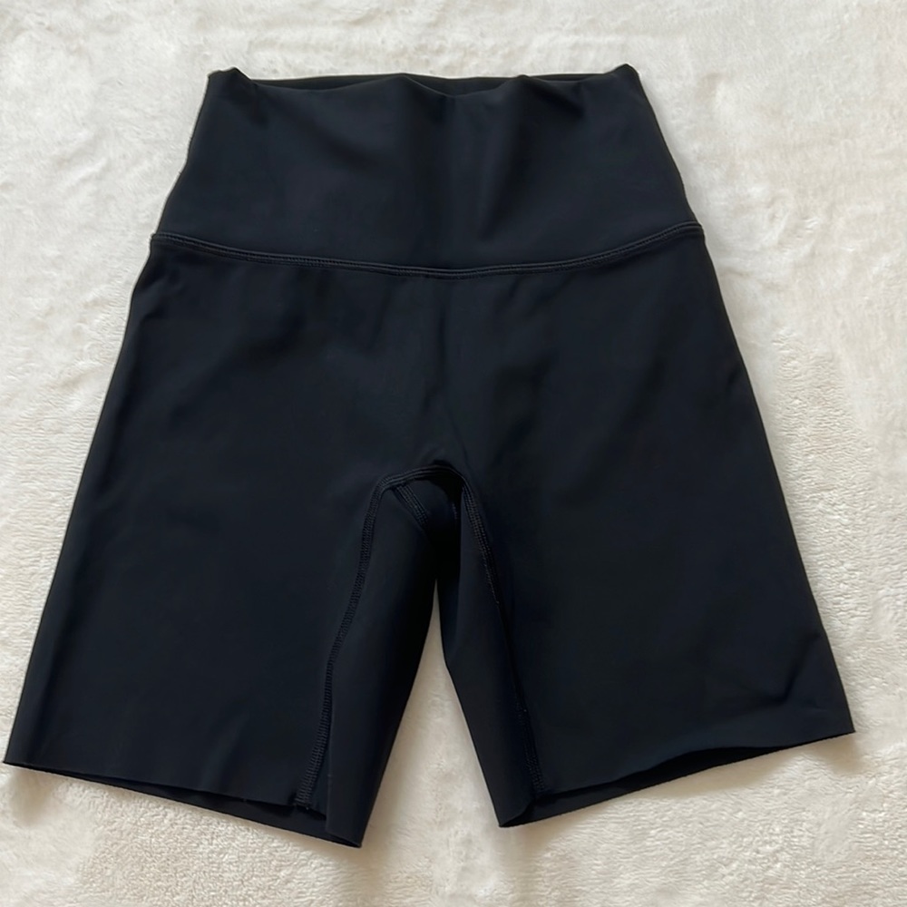 Aerie biker short 7” in black